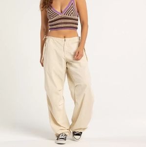 NWT BDG Urban Outfitters Baggy Cargo Low Rise Pants